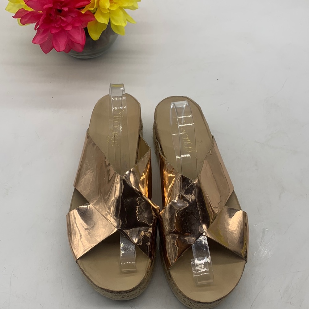 Milagros Rose Gold Criss Cross Platform Sandals Size 7.5. MCS2922A